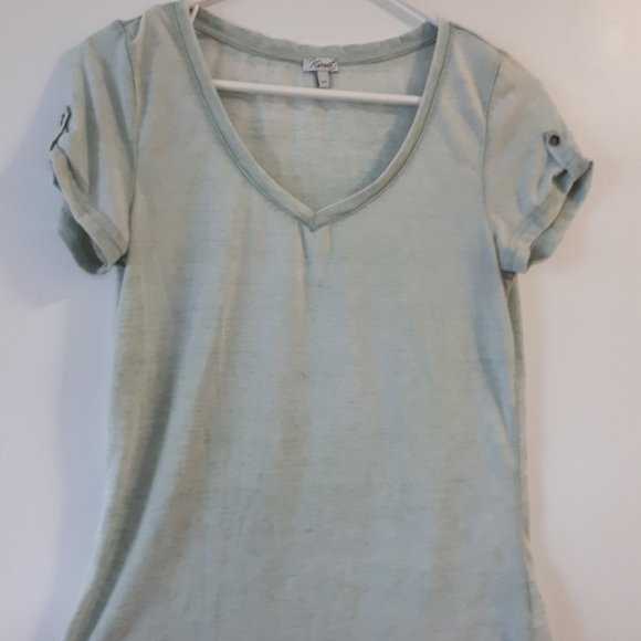 Green Buttoned Tee - Picture 2 of 2